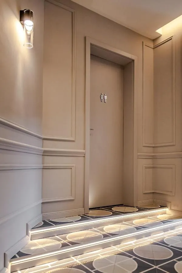 Budapest Eye Luxury Suites 3*,  Hungary
